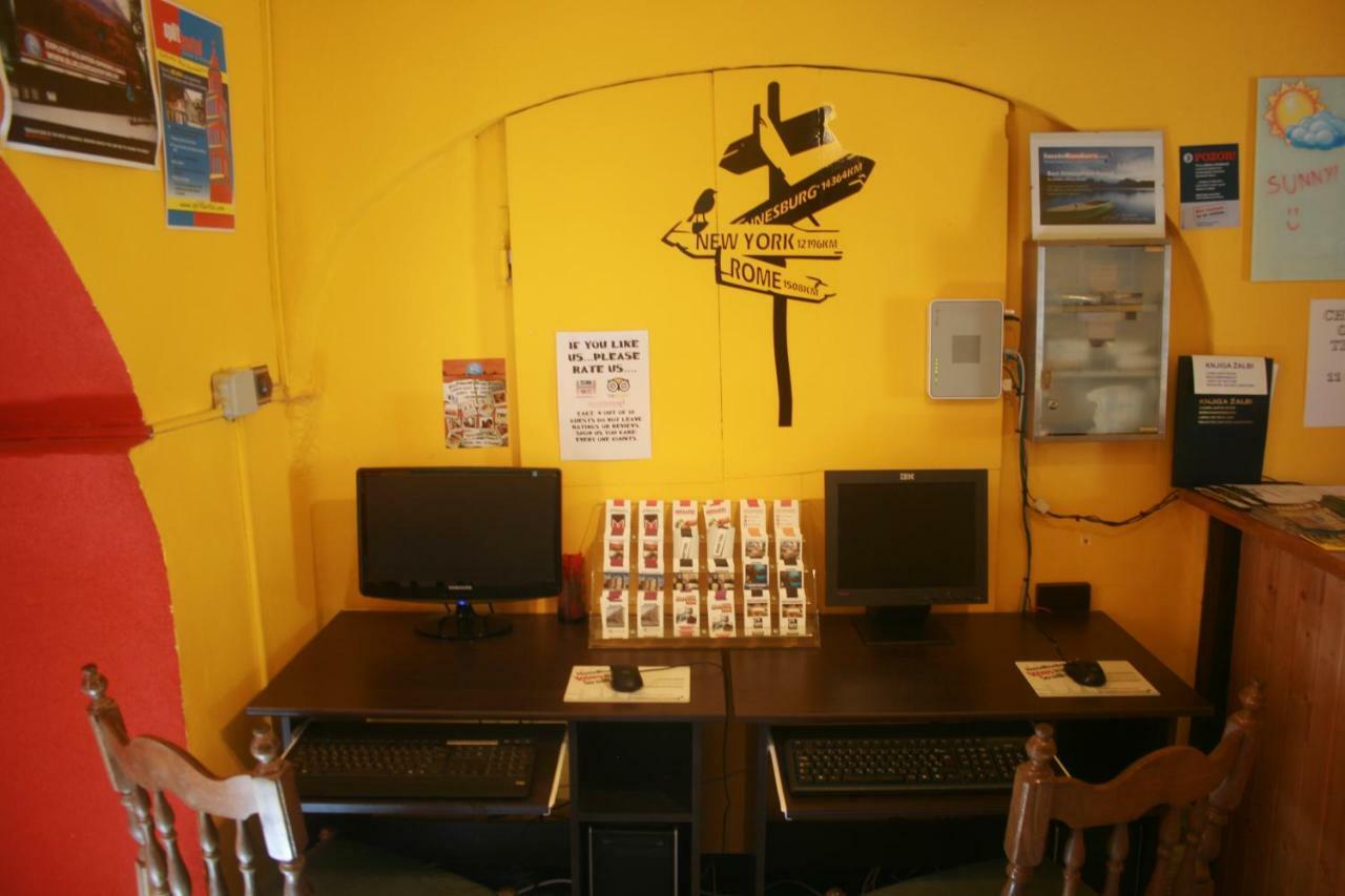 The Mellow Monkey Hostel Задар Экстерьер фото